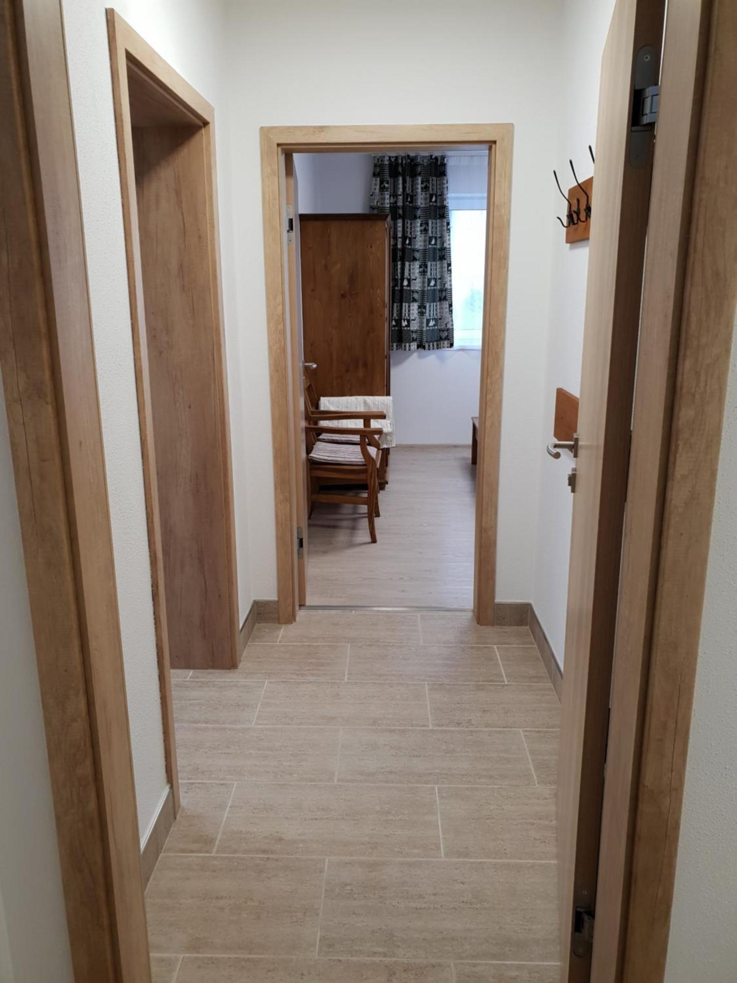 Amalia Haus Apartment Tux Bilik gambar